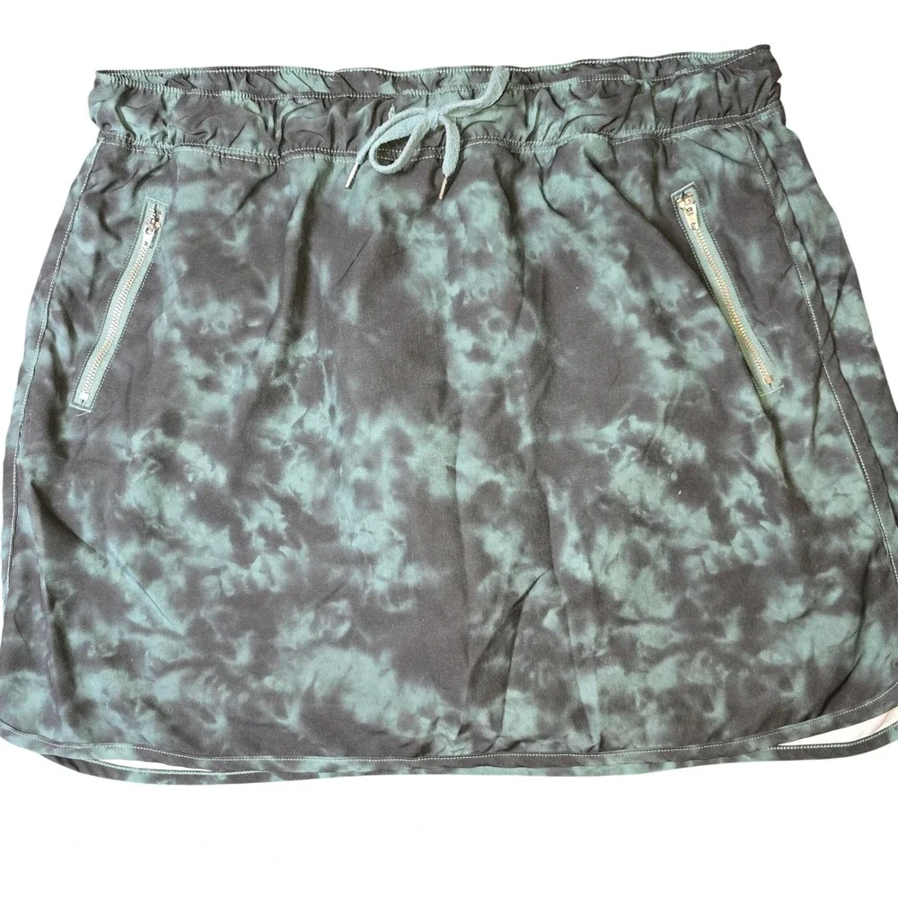 Studio by EnergyZone Forrest‎ Green Tie Dye Skort Zipper Pockets XL